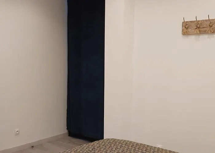 Les Prairies De L'encreme Céreste